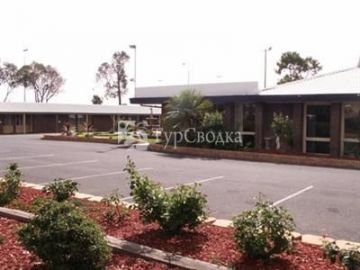 Parkview Motor Inn 3*