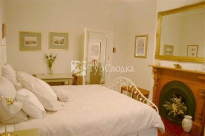 Heritage Cottage Bed and Breakfast 4*