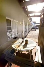 Redwood Manor Motel Apartments 3*
