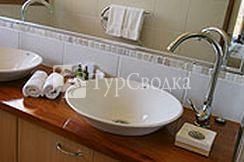 Lake Weyba Cottages Noosa 4*