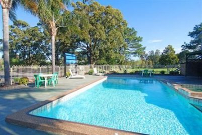Comfort Inn Fairways 3*