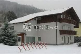 Apartmenthaus Edelweiss Flattach 3*