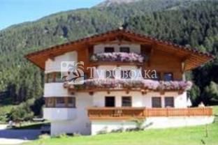 Haus Petra Apartment Neustift im Stubaital 1*