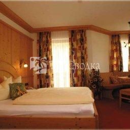 Hotel Bergcristall 4*