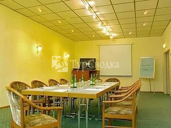 Atlantis Hotel Vienna 4*