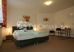Fruhstuckspension Kasper Alexandra Vienna 3*