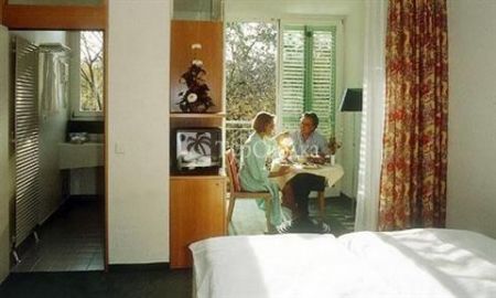 Gartenhotel Altmannsdorf 4*