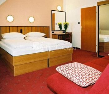 Gartenhotel Gabriel Vienna 3*