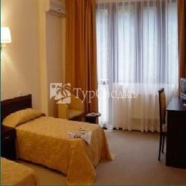 Diplomat Hotel Baku 4*