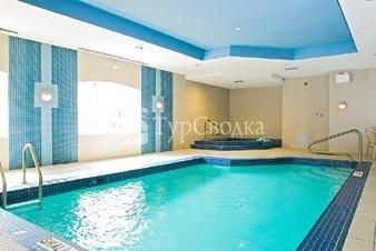 Days Inn and Suites Collingwood 2*
