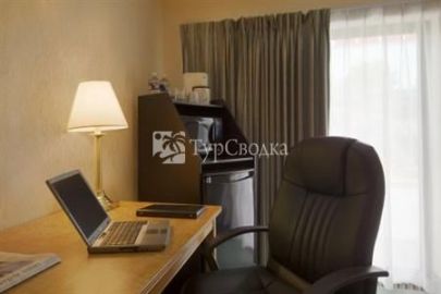 Comfort Inn Dartmouth 3*