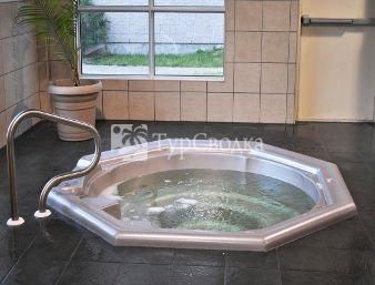 Days Inn Dartmouth 3*