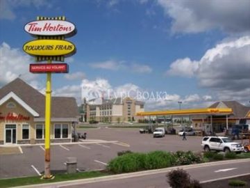 Holiday Inn Express Airport Dieppe 2*