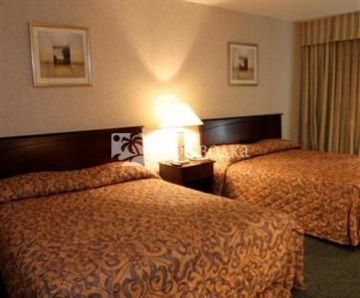 Econo Lodge London (Canada) 2*