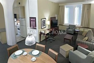 Le Square Phillips Hotel & Suites 4*