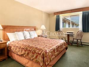 Super 8 Valemount 2*