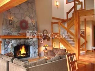 Pinnacle Ridge Vacation Rental Whistler 3*