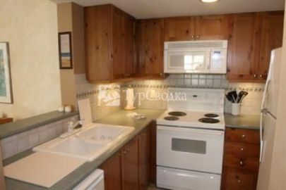 ResortQuest Lagoons Stoney Creek Vacation Rental Whistler 2*