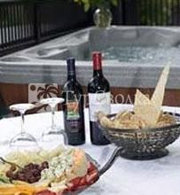 Sundial Boutique Hotel 3*