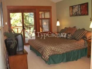Taluswood Hotel Whistler 3*