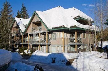 The Valhalla at Whiski Jack Whistler 3*