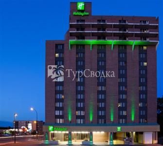 Holiday Inn Winnipeg - Airport West 3*