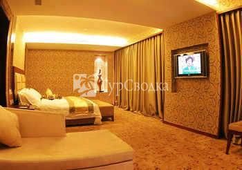 Haicheng Grand Hotel 4*
