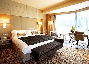 C Kong International Hotel 5*