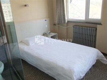 Eastern Inn (Beijing Sanlitun) 3*
