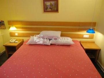 Home Inn Jingguangqiao Beijing 2*