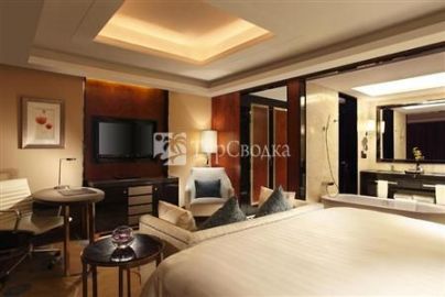 Howard Johnson Kaina Plaza Cha 4*