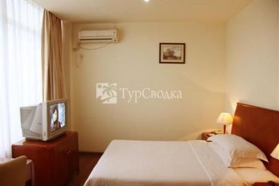Carol Hotel Chongqing 4*