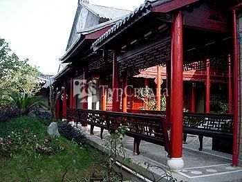 Dali Palace 4*