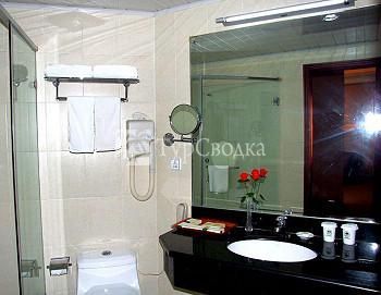 GreenTree Inn Railway Station Dezhou 2*