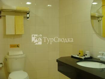 Home Inn Changping Avenue Dongguan 2*