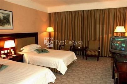 Huasheng Hotel Emeishan 4*