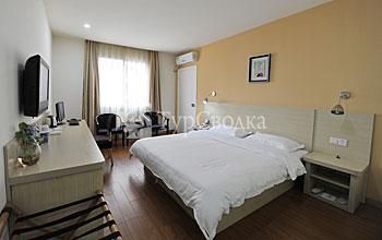 Guangda Business Hotel 1*