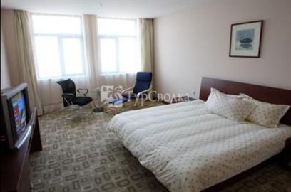 Holiday Star Hotel (Hangzhou Zhijiang Road) 2*