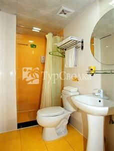 Home Inn Hangzhou Binwen Hotel 3*