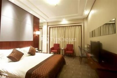 Huachen Kenzo Hotel 4*