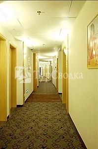 Ibis Hangzhou Binjiang 3*
