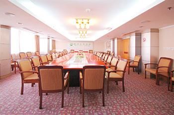 Peace Hotel 3*