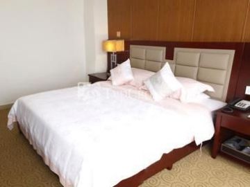 Wulan Hot Spring Hotel 4*