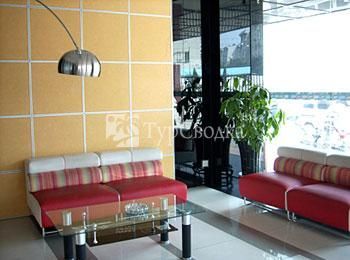 Happy Guest House Shengli Square 3*