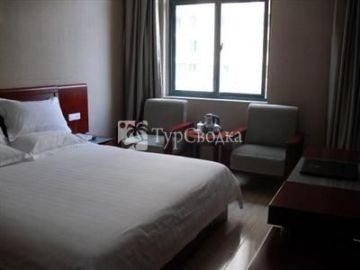 Hefei Gold Coast Hotel 3*