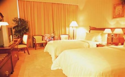 Golden Century Holiday Hotel 5*