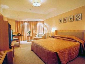 Haitian Hotel Qingdao 5*