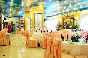 Bai lu Hotel 3*