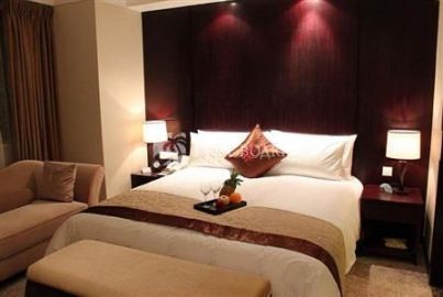 Xinbai Grand Hotel 5*