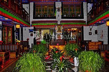 Tashi Choten Hotel 3*